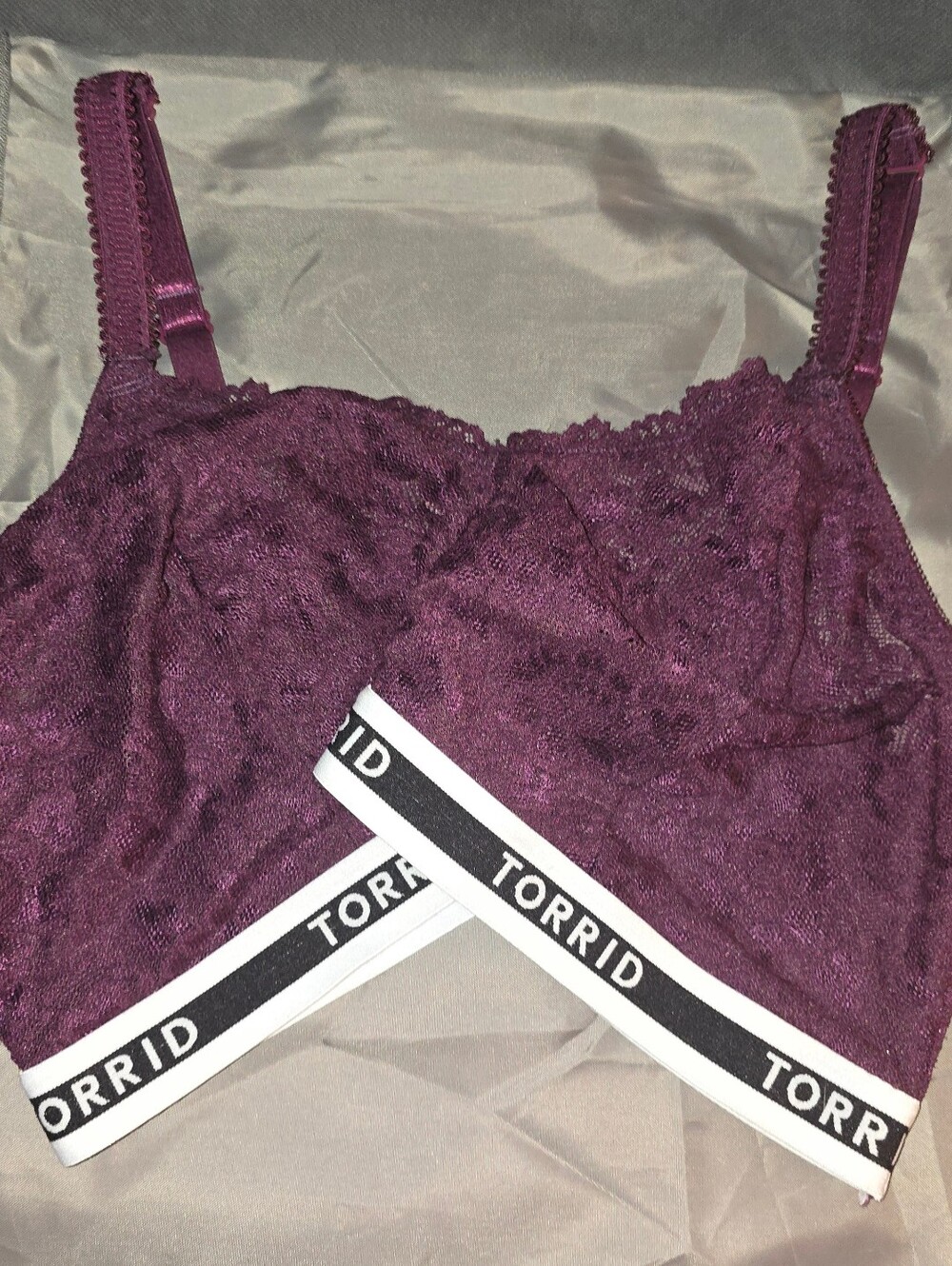 EUC Torrid Sporty Logo & Lace Bralette  Eggplant Plum Purple Size 2